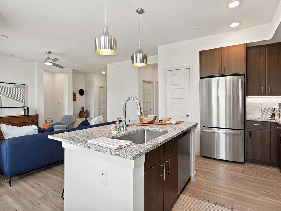 1st image of 1811 W Pflugerville Pkwy #4206