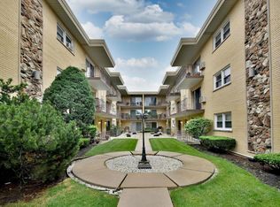 4829 N Central Ave APT 206, Chicago, IL 60630