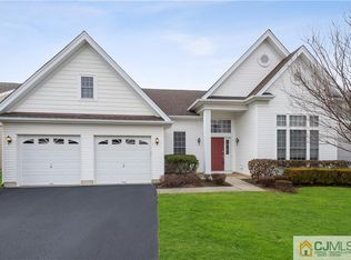 20 Tamarack Rd, Monroe Township, NJ 08831