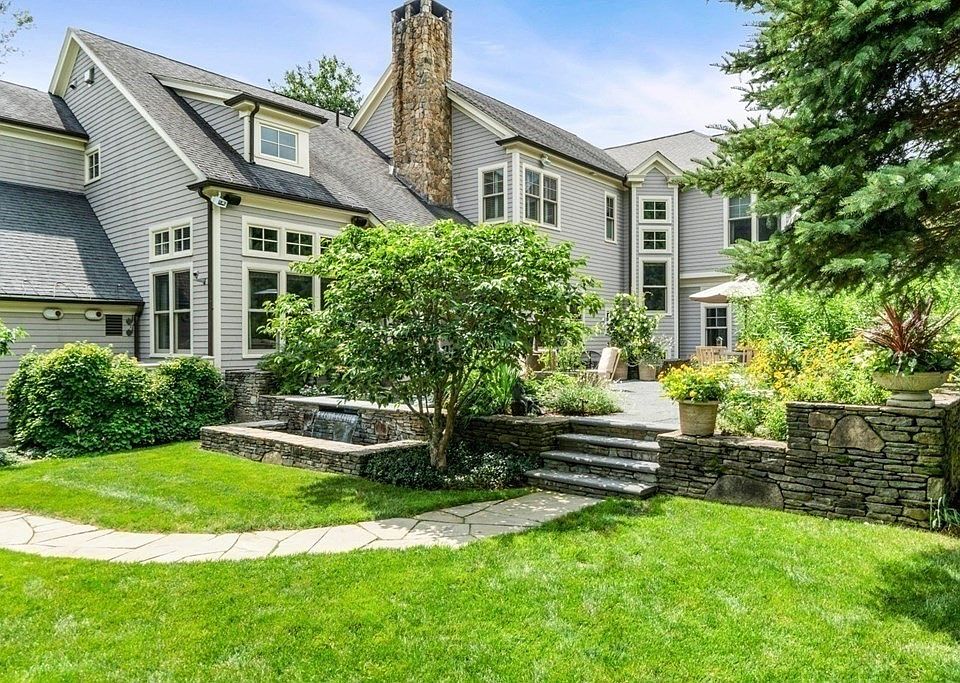 9 Stonegate Dr, Westwood, MA 02090 Zillow