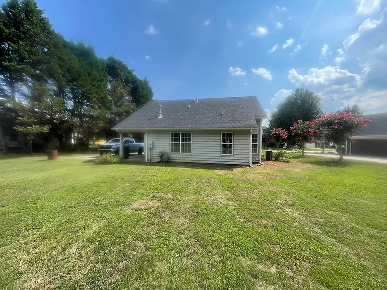 3581 Cedar Springs Dr SW — Photo 16