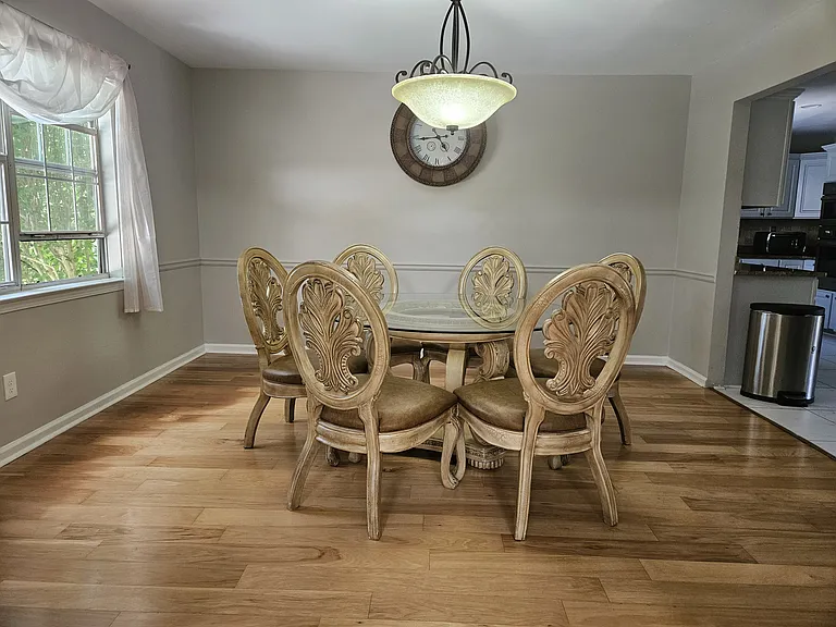 6458 Berryside Dr — Photo 3