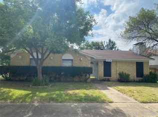 5316 Duchess Ct, Lake Dallas, TX 75065