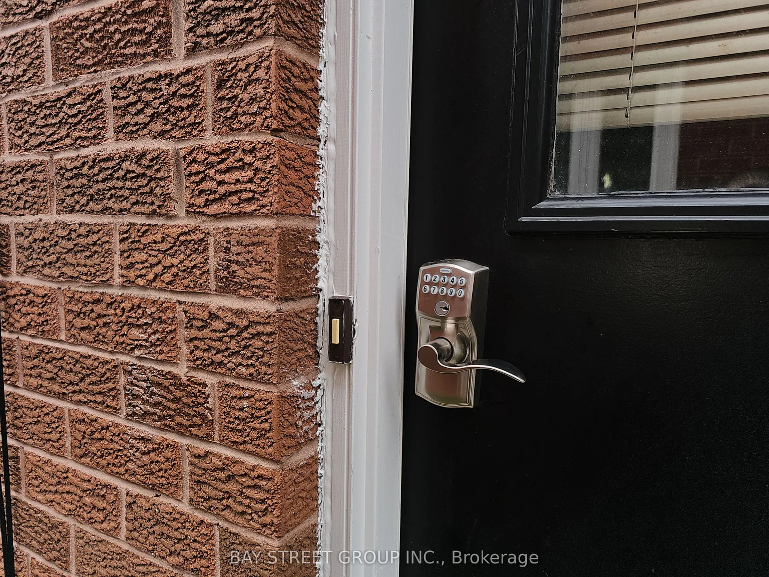 1 bed, $900 — Photo 3