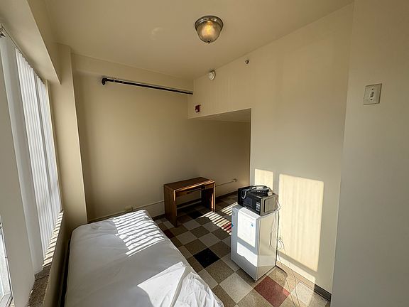 4th image of 25 E 16th Ave #4e65f4767