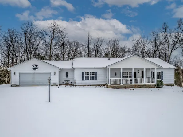 250 Hemlock Way, Morehead, KY 40351