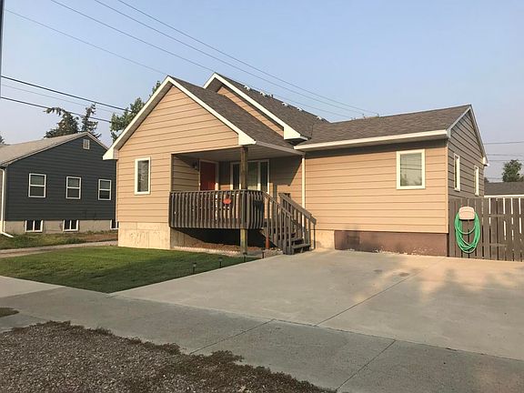 2nd image of 1423 7th Ave