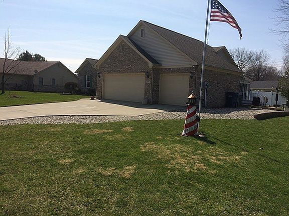 3rd image of 347 Hollowview Dr