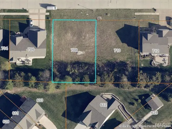 708 Vista Springs Ct, Wentzville, MO 63385