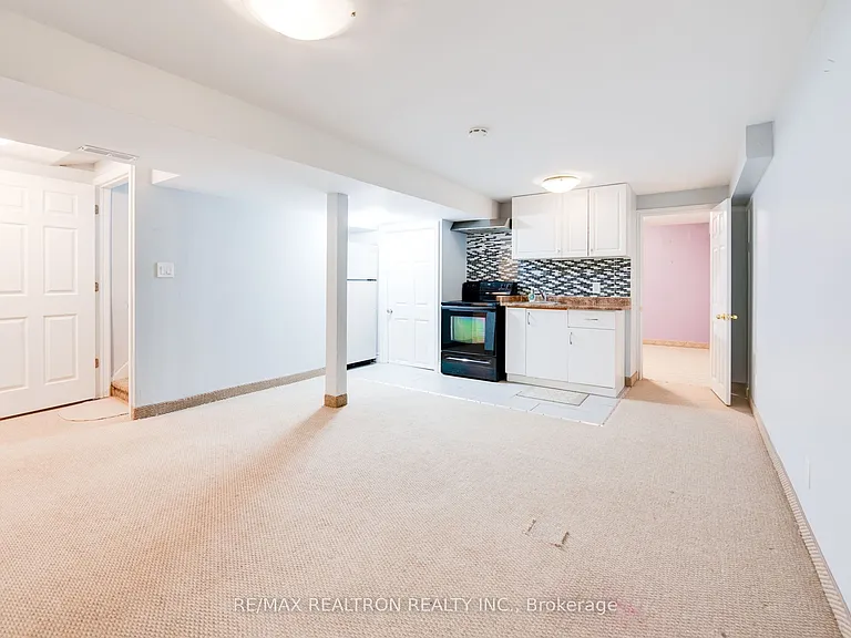 1 Harrison Ct — Photo 24