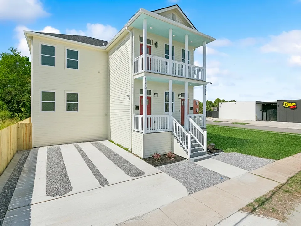 1730 Lizardi St #32