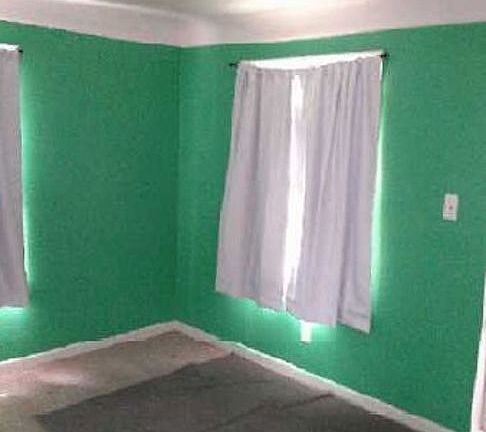 Additional Living Room