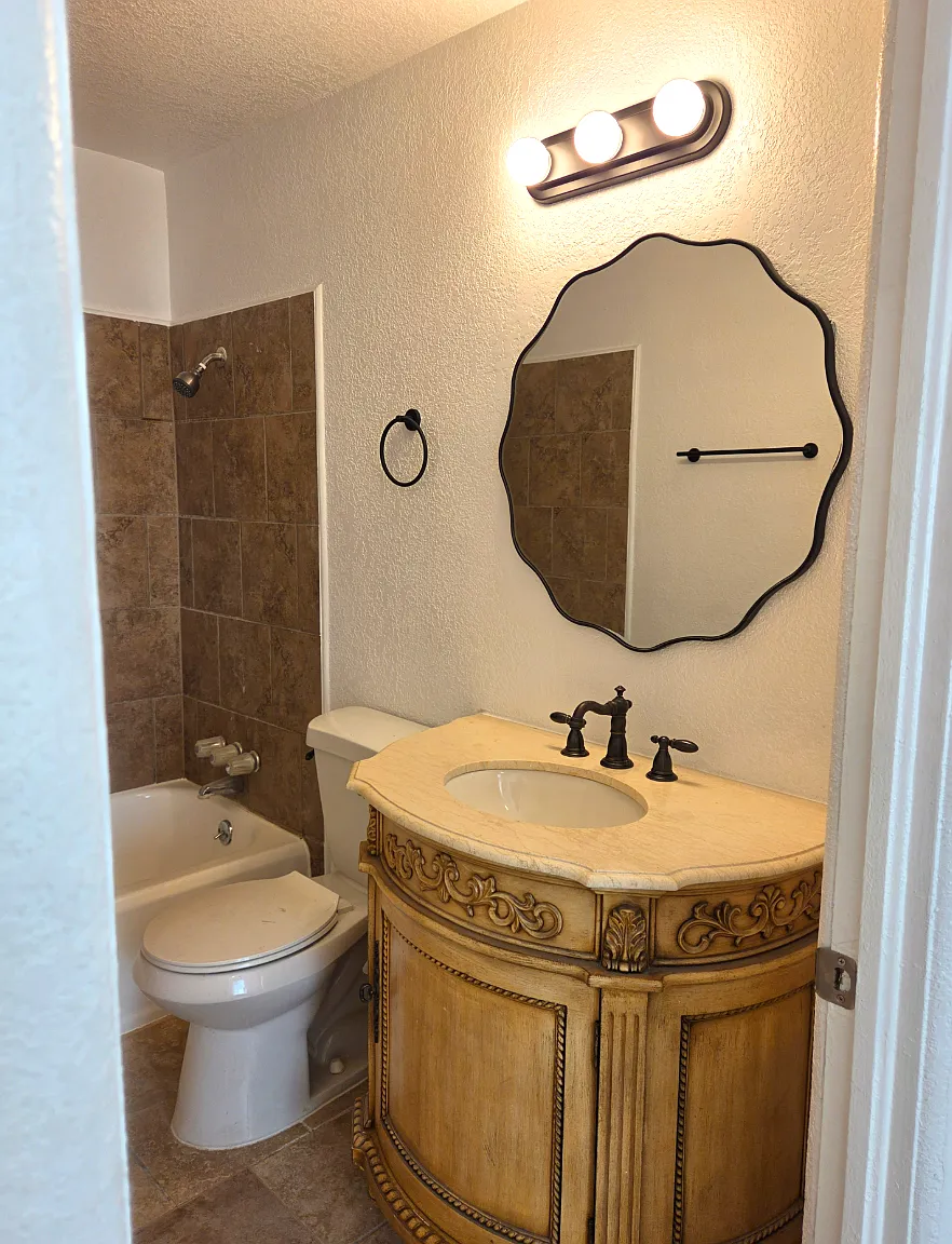 1 bed, 428 sqft, $1,125 — Photo 1