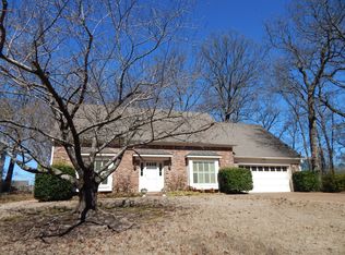 8094 Dogwood Rd, Germantown, TN 38138