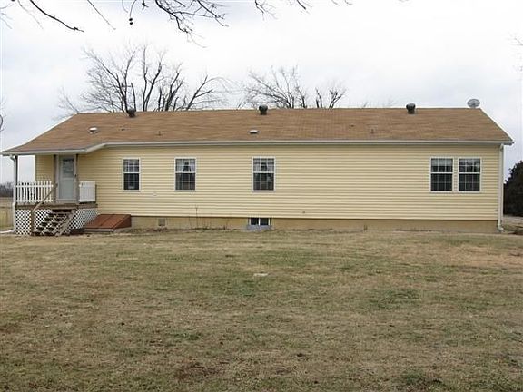 2nd image of 7585 NE 60th St