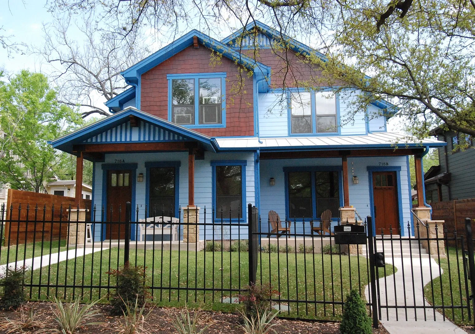 718 Harris Avenue — Photo 1