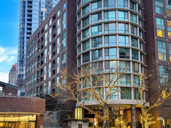 480 N McClurg Ct APT 404-N, Chicago, IL 60611