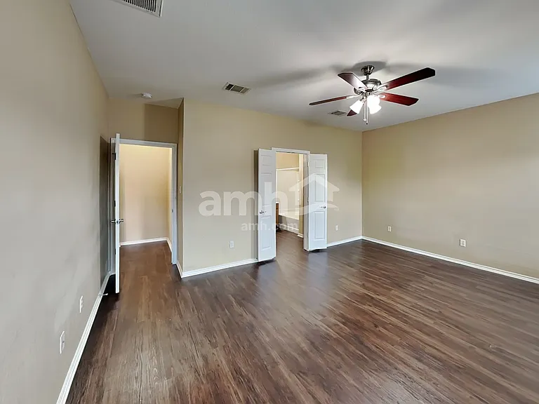 202 Almquist St — Photo 11