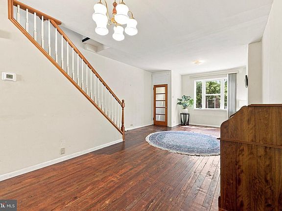 5th image of 1217 Durfor St