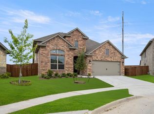 5932 Halls Lake Loop, Fort Worth, TX 76179