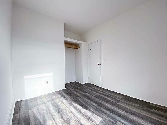 4th image of 1904 3rd Ave #2WC