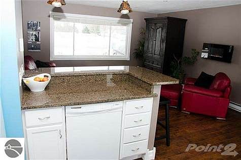5th image of 1009 York Dr