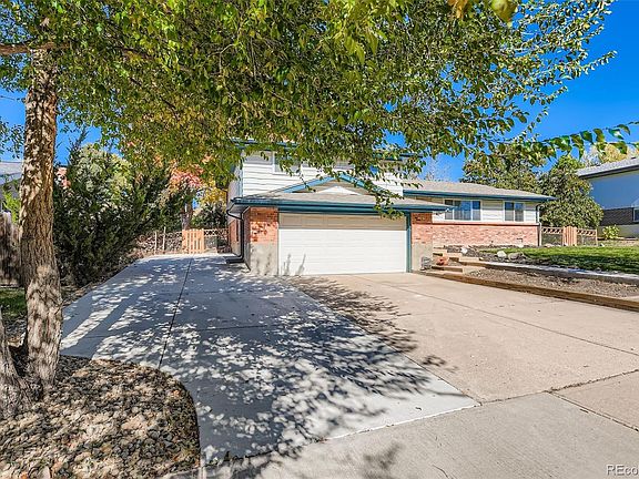 3rd image of 4475 E Hinsdale Place