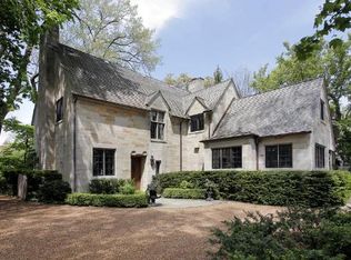 153 Ridge Ln, Lake Forest, IL 60045