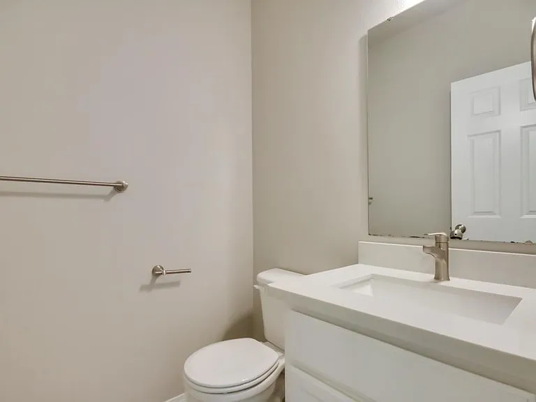 8409 136th Street Ct E — Photo 2
