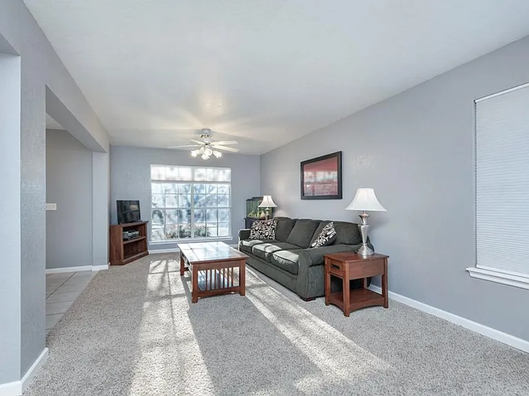 17517 Wain Bridge Ave — Photo 3