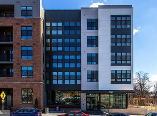 1761 Old Meadow Rd #215, McLean, VA 22101