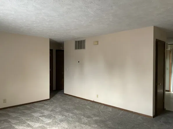 2511 Lynn Ct APT 1, North Platte, NE 69101