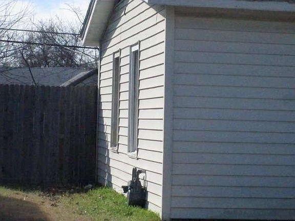 3rd image of 4308 Monna St