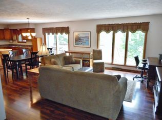 6413 Riverview Rd, Peninsula, OH 44264