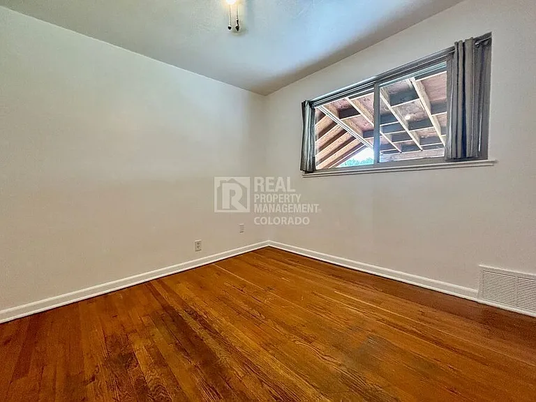 1342 Xavier St — Photo 8