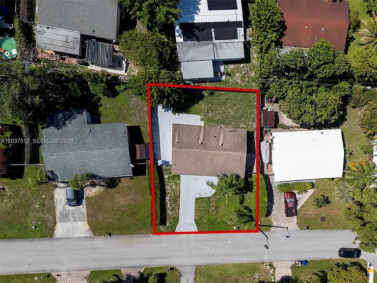 1473 NE 30th Ct — Photo 38