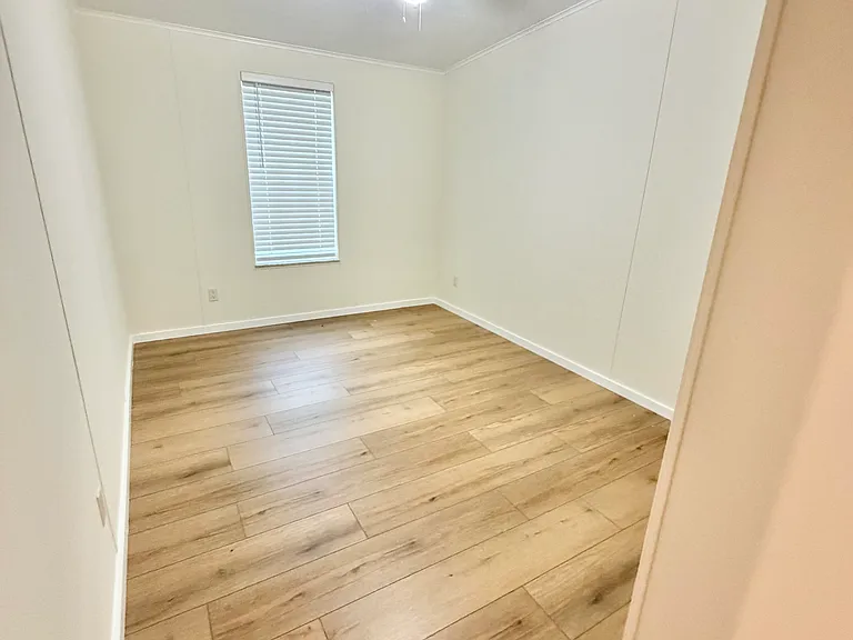 54057 Dornbush Rd — Photo 14