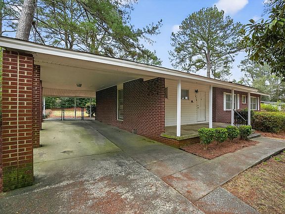 4th image of 1826 Overhill Rd