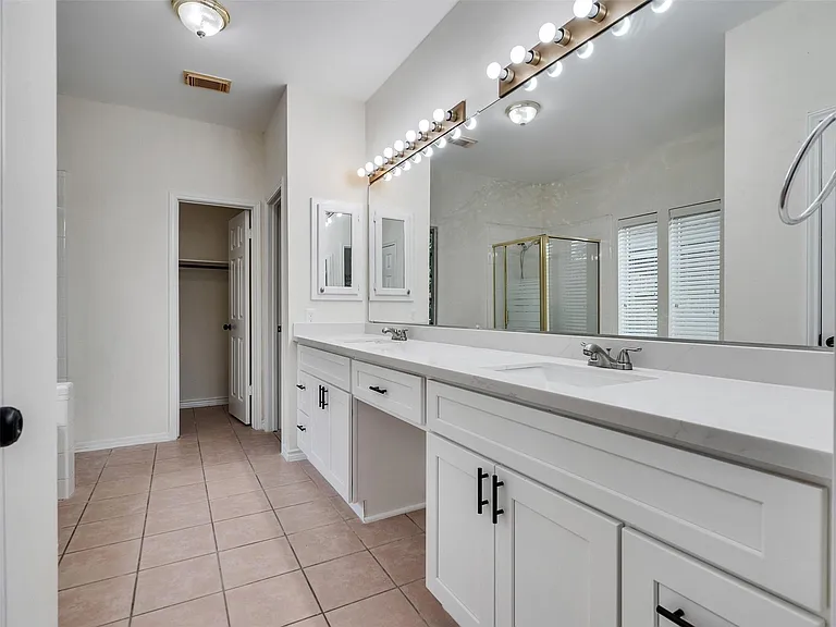 4510 Chestnut Meadow Dr — Photo 24