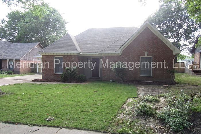 1st image of 4045 Birch Glen Dr