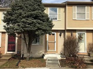 8318 Bark Tree Ct, Springfield, VA 22153