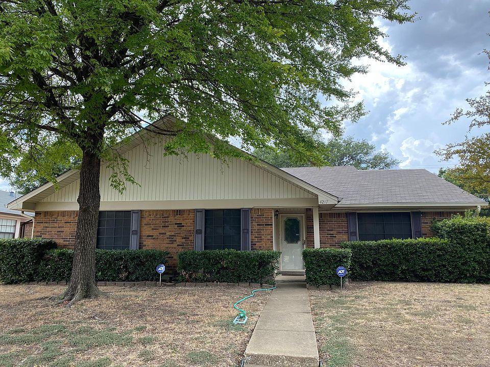 1st image of 4217 Wheelwright Dr