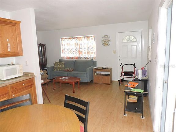 3rd image of 10921 W Beach Pkwy