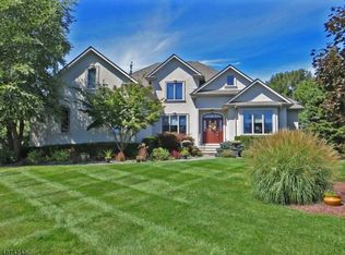 4 Fox Run, Green Township, NJ 07821