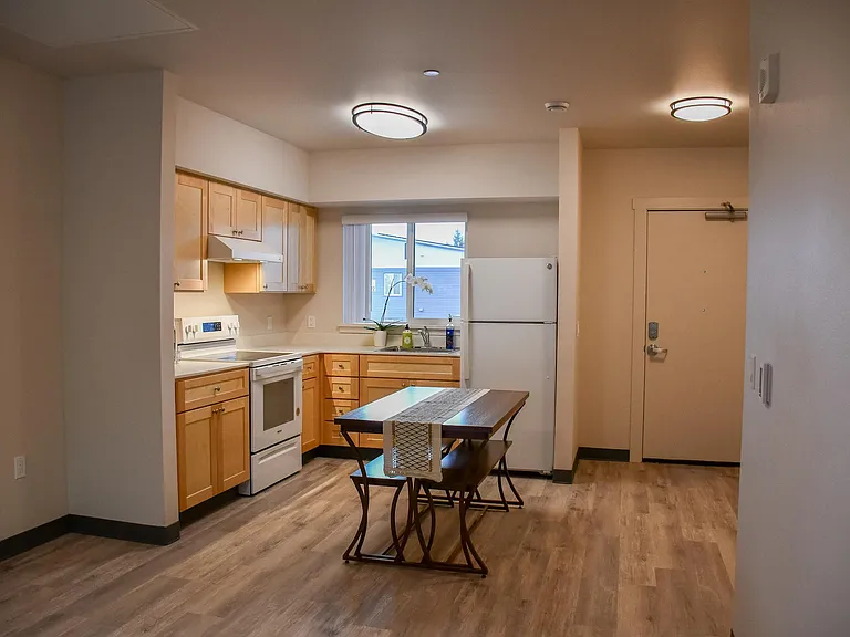 Kirkland Heights Apartments — Photo 100