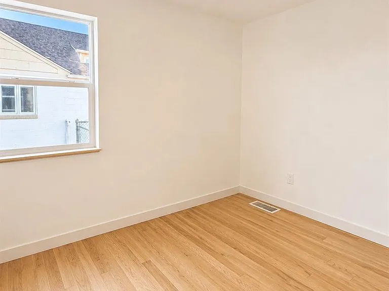 3156 W 25th Ave — Photo 7
