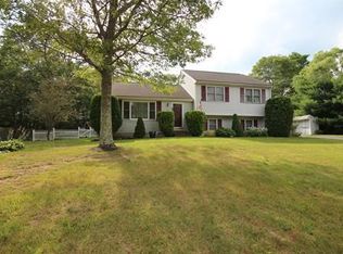 185 Copley Dr, Taunton, MA 02780