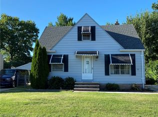 30201 Mildred Dr, Eastlake, OH