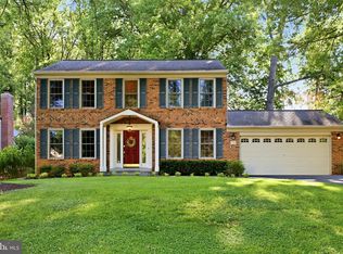 1913 Aubrey Place Ct, Vienna, VA 22182