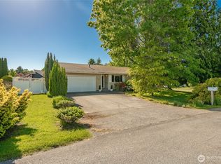 8459 Catalina Ct, Blaine, WA